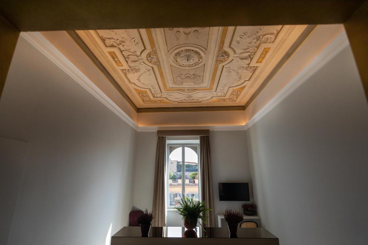 Domus 21 Luxury Suites Roma Dış mekan fotoğraf