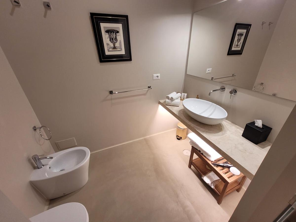 Domus 21 Luxury Suites Roma Dış mekan fotoğraf